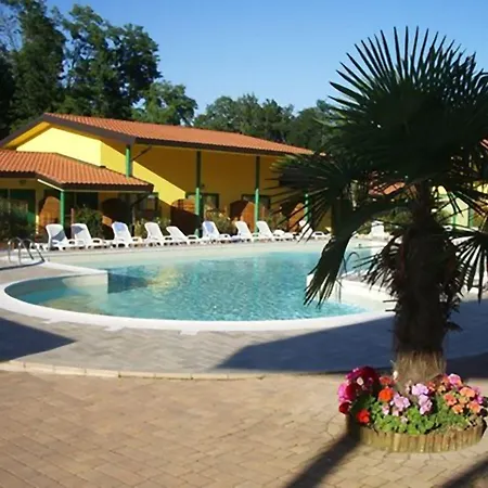 Ristorante La Perla فندق Varallo Pombia