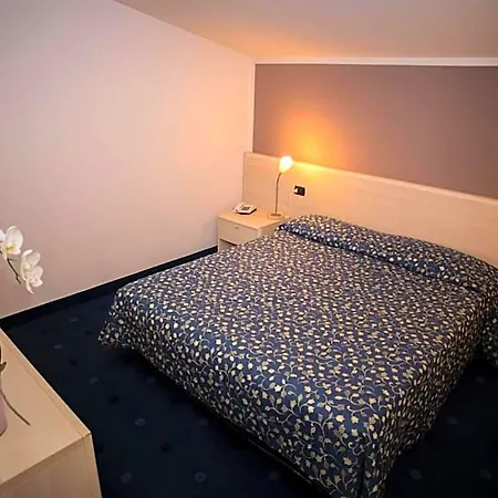 Hotel Ristorante La Perla 4*
