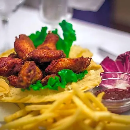 Ristorante La Perla מלון Varallo Pombia
