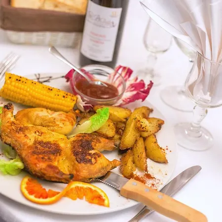 Отель Ristorante La Perla