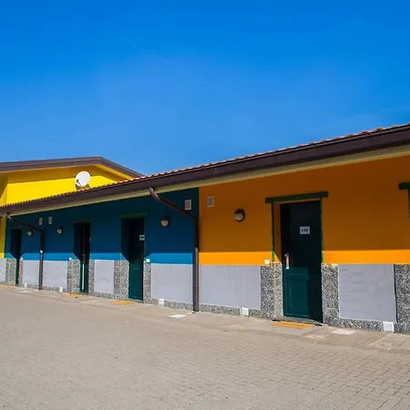 Ristorante La Perla فندق Varallo Pombia