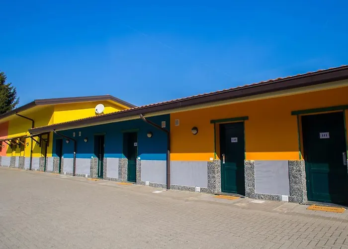 Ristorante La Perla Отель Варалло-Помбия