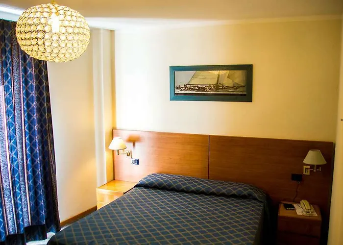 Ristorante La Perla 4* Варалло-Помбия